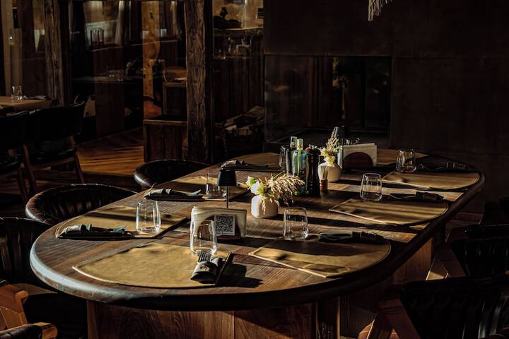 Dining 50 of 55