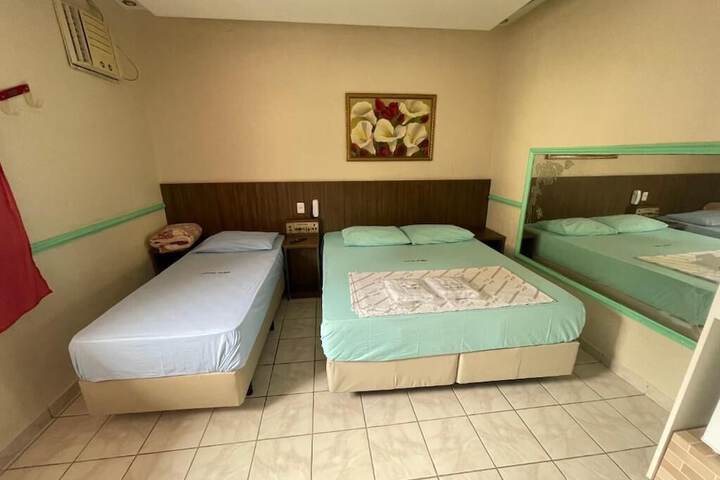 Room 6 of 22