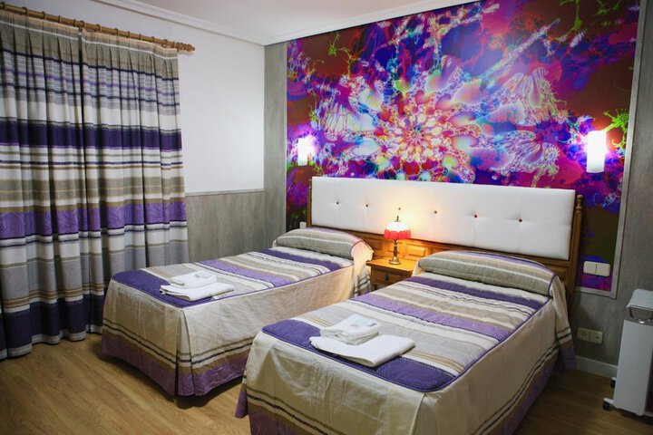 Room 30 of 58