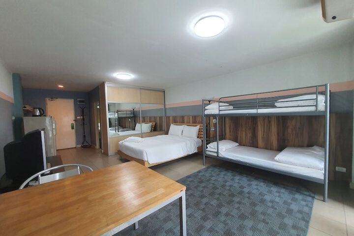 Room 26 of 49
