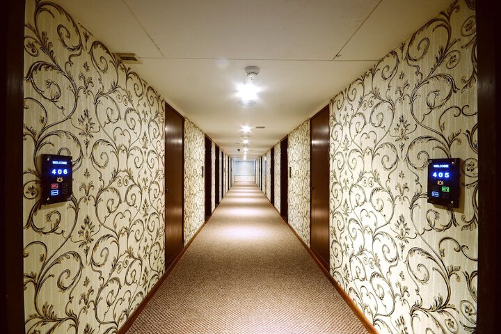 Ballroom/Hall 54 of 61