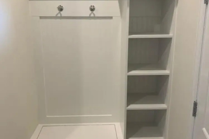 Room 13 of 22