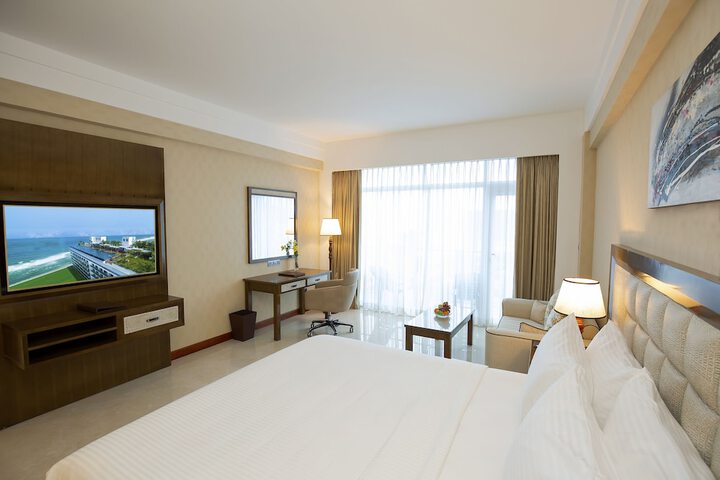 Room 54 of 89