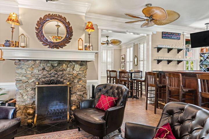 Guest Lobby