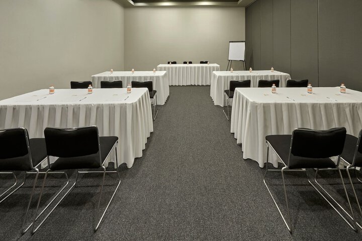 Meeting 33 of 50