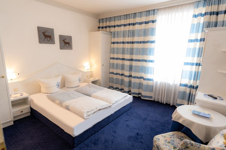Room 10 of 56
