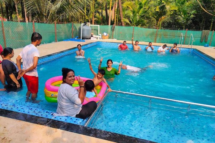 Pool 12 of 12