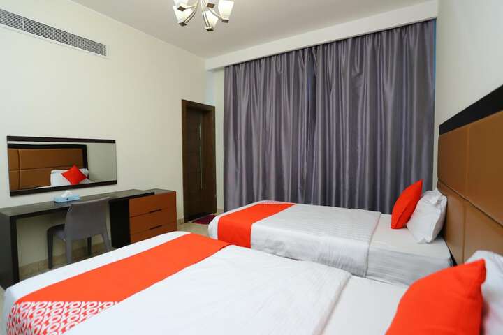 Room 16 of 52