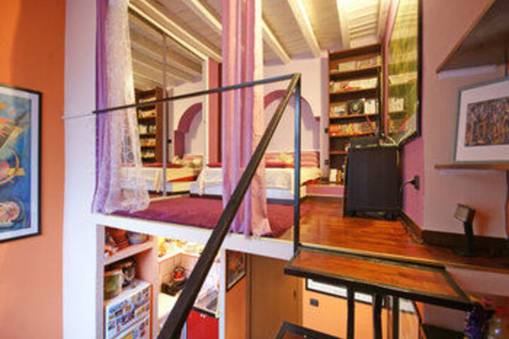 Room 8 of 73