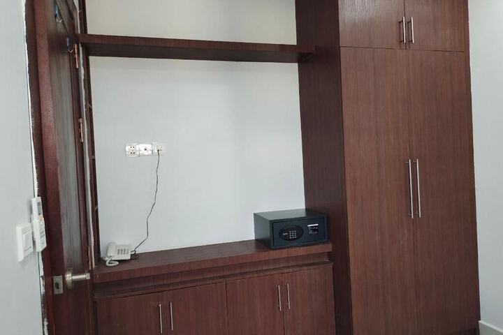 Room 86 of 148
