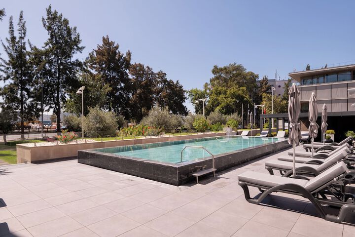 Pool Hotel