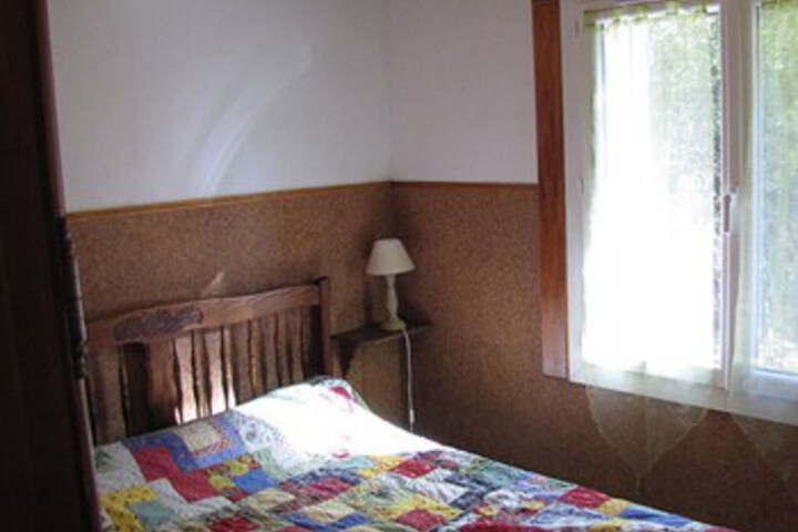 Room 4 of 20