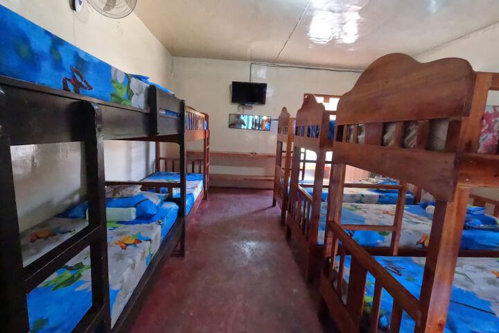 Room 30 of 160