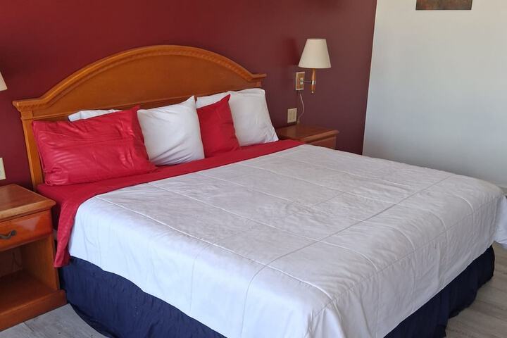 Room 3 of 15