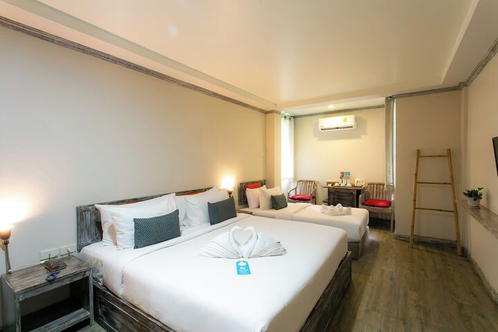 Room 72 of 150