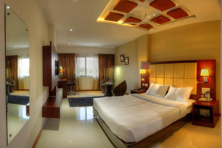 Room 21 of 49