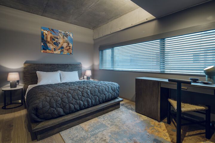 Room 21 of 50