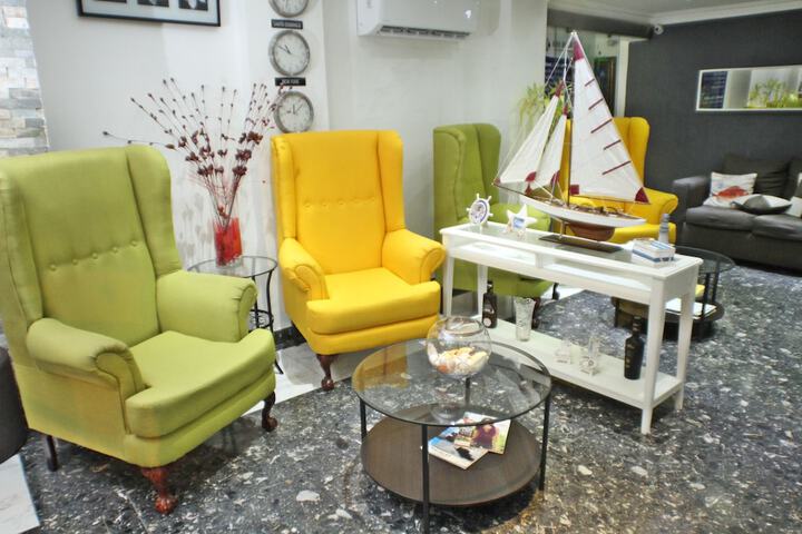 Guest Lobby