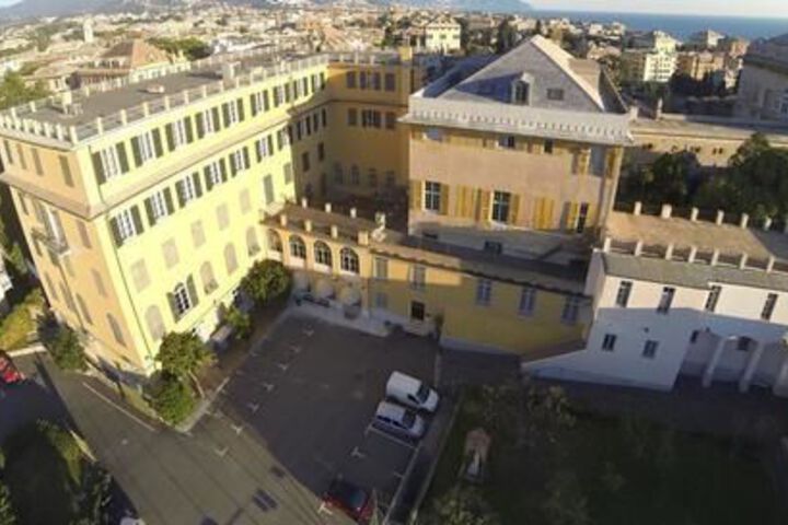 HERMITAGE HOTEL