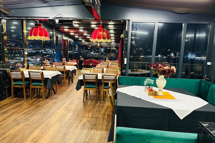 Dining 102 of 108