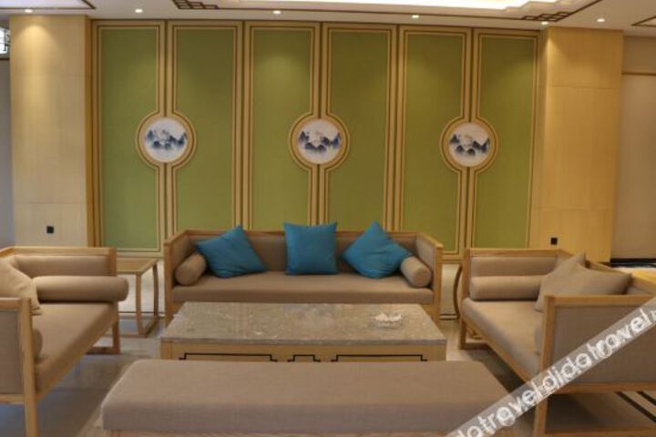 Hotel Interior 9 of 16