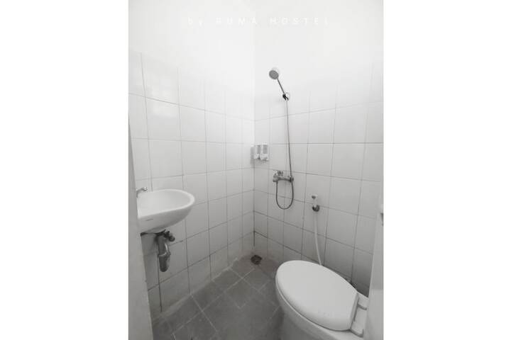 Room 40 of 49