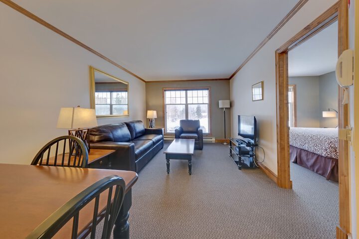 Room 22 of 34