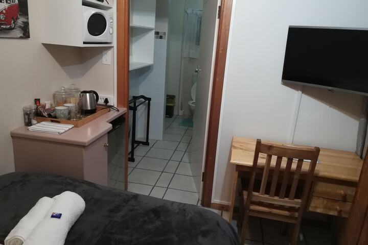 Room 11 of 49