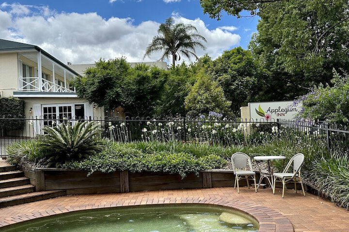Pool Hotel