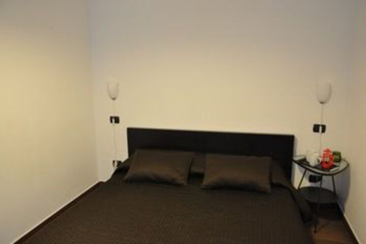 Room 16 of 51