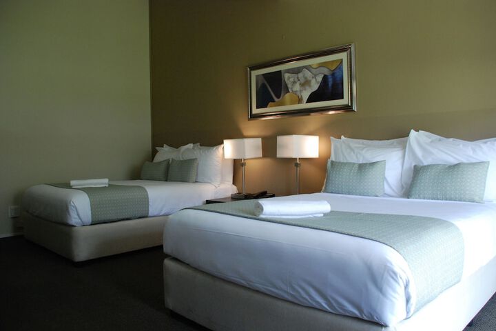 Room 25 of 59