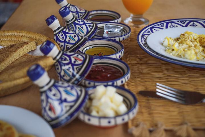 Breakfast/Coffee Service 126 of 153