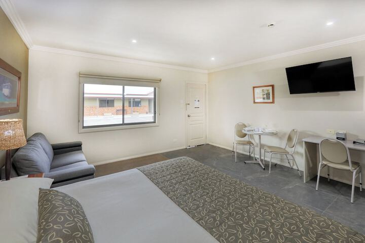 Room 19 of 43