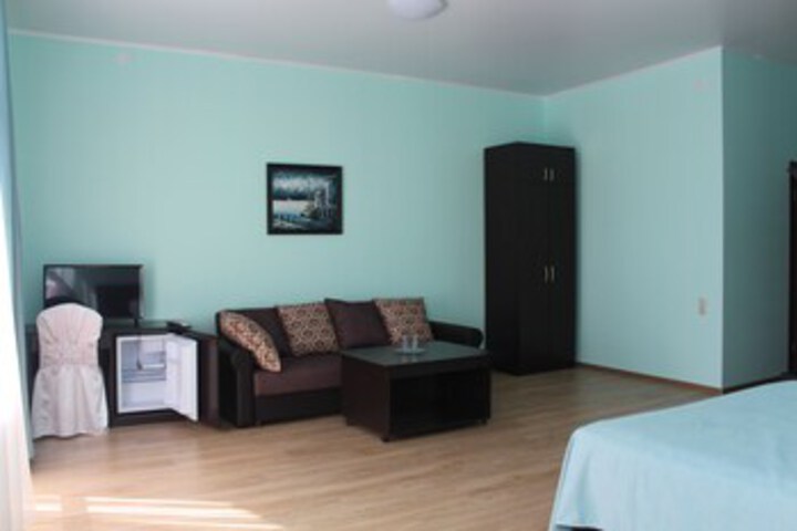 Room 19 of 25