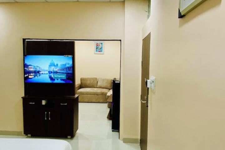 Room 7 of 51