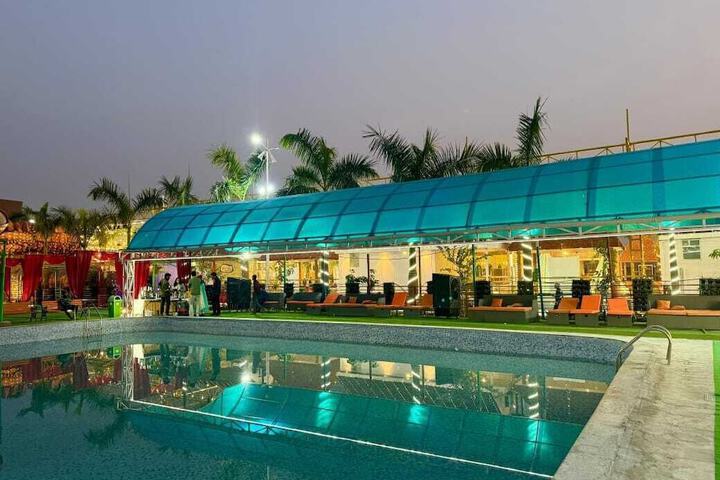 Pool 67 of 125