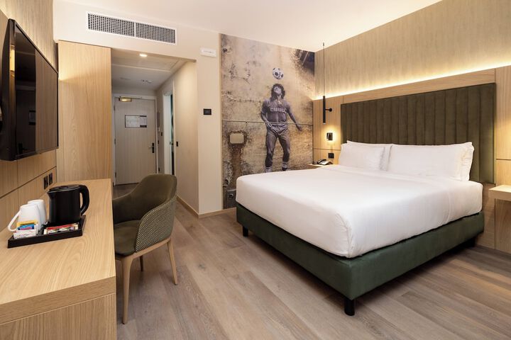 Room 47 of 101