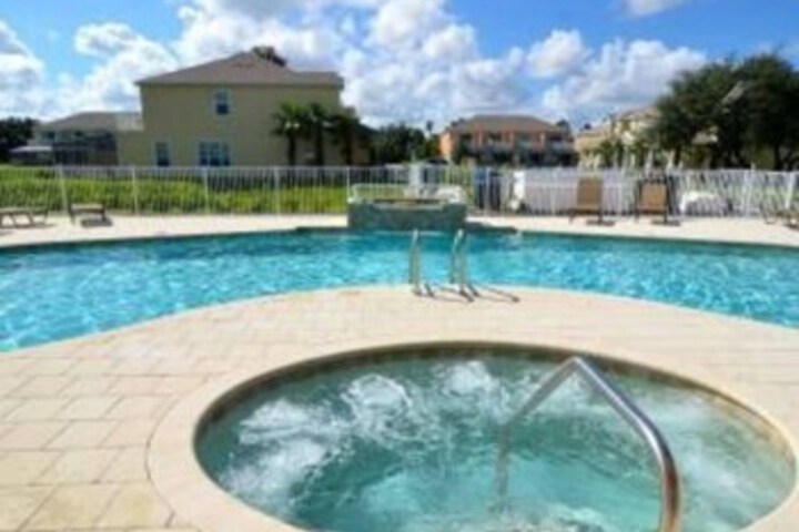 Image of Inviting 3-bed House in Clermont