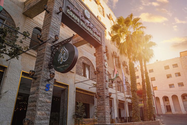 Grape Village Hotel