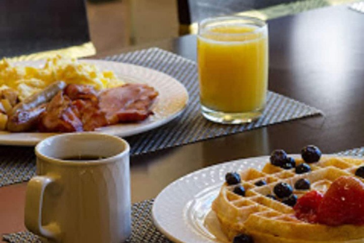 Breakfast area