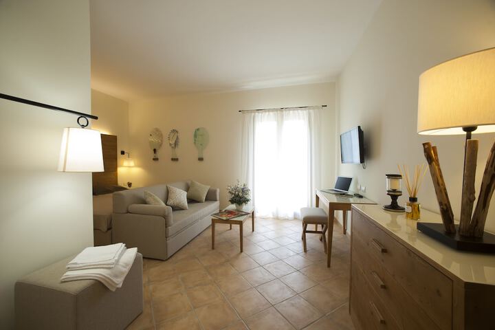 Room 15 of 40