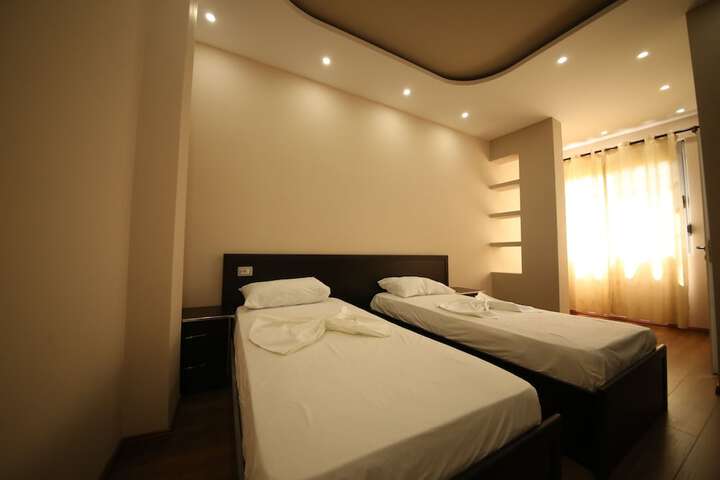 Room 18 of 45