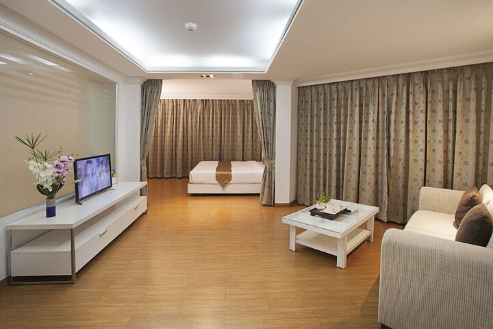 Room 30 of 140