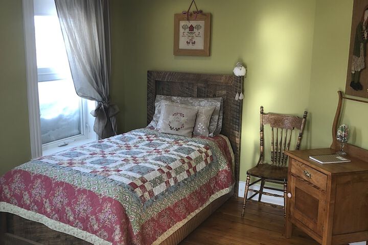Room 16 of 44