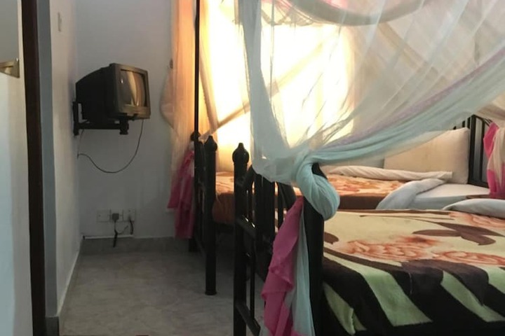 Room 14 of 29