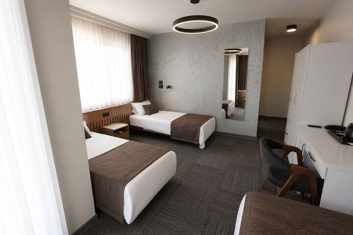 Room 25 of 55