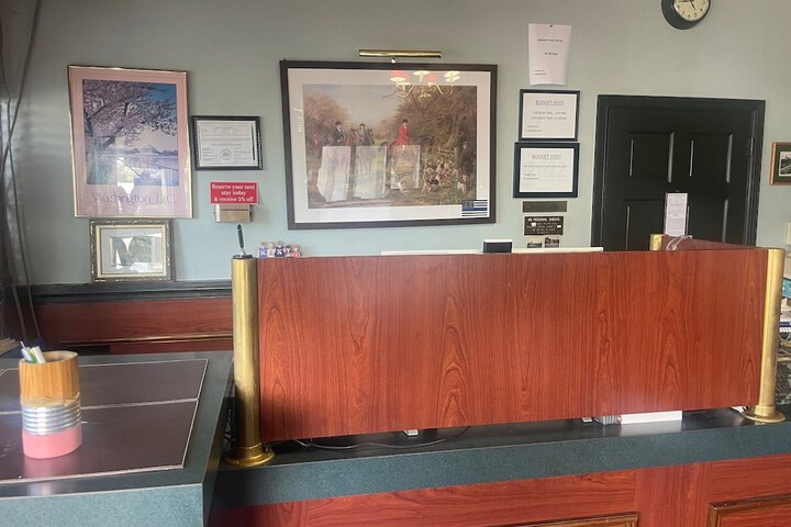 Travelers Motel in Alexandria, VA