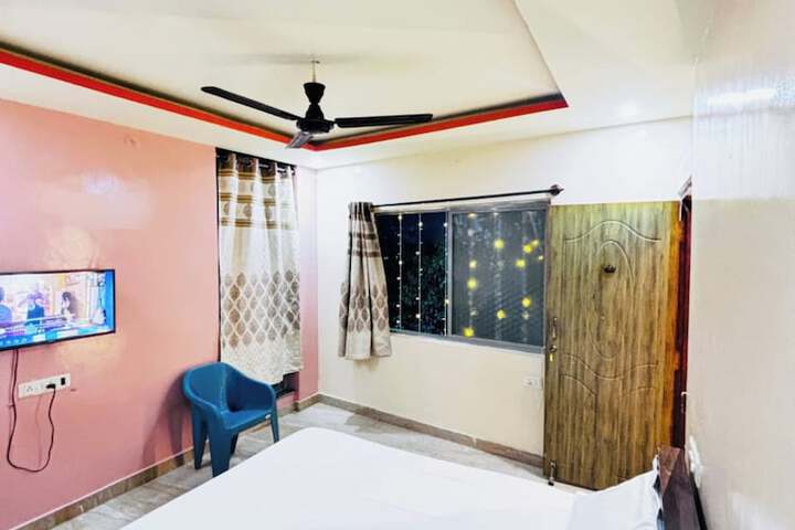 Room 10 of 41