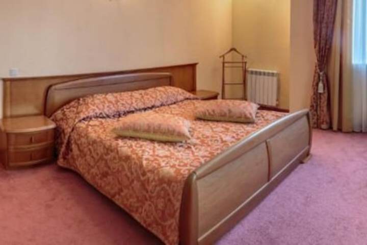 Room 3 of 23