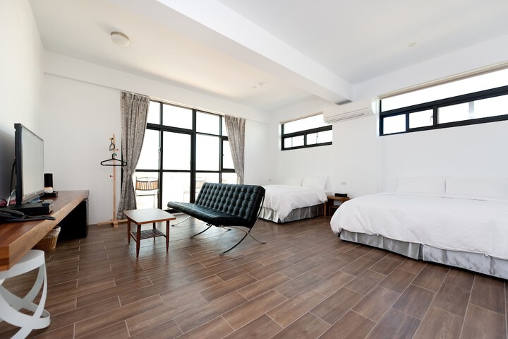Room 25 of 56